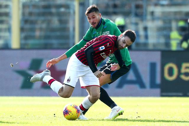 拉菲尼亚本赛季创造44次机会，五大联赛最多